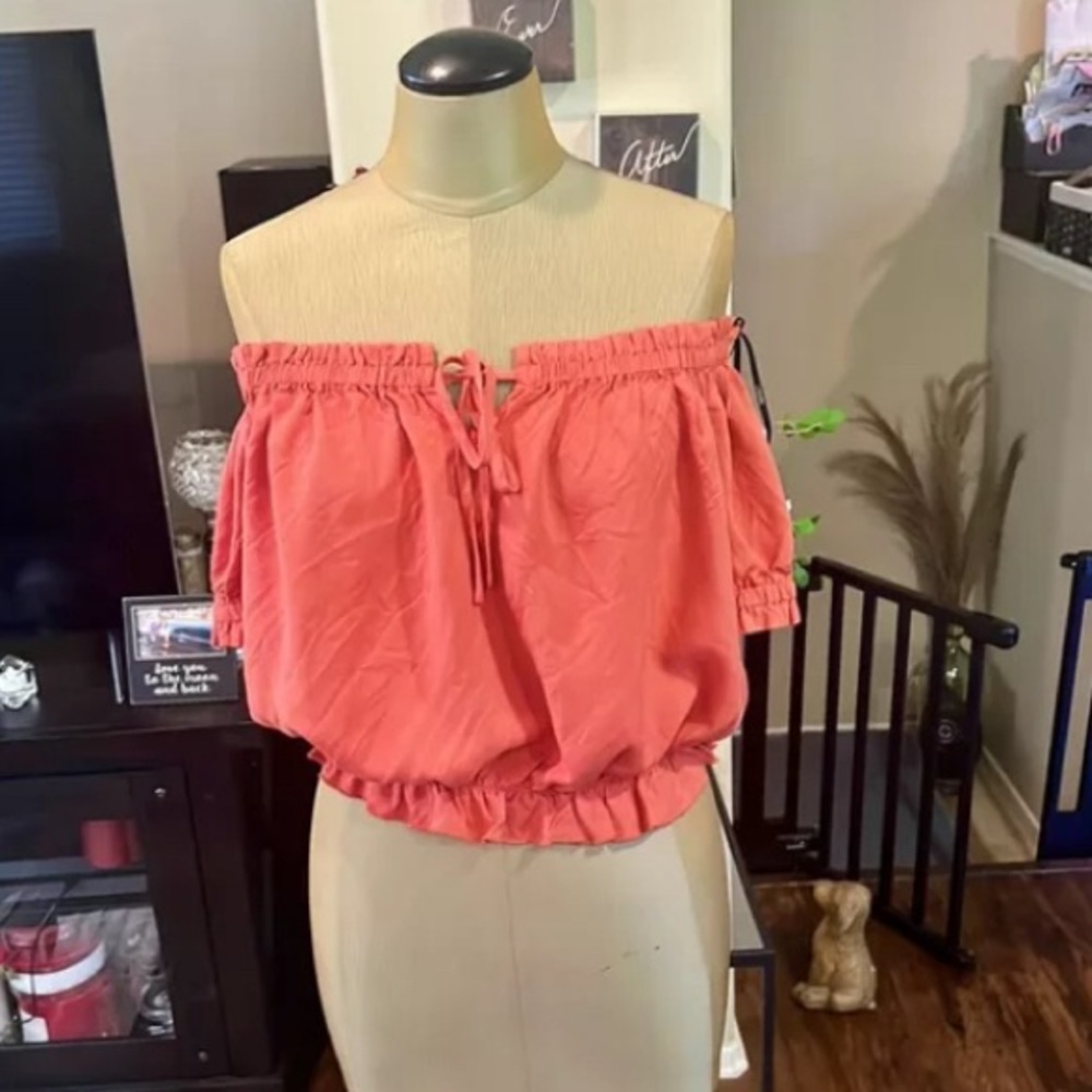 Pretty orange Forever 21 Large off the shoulder blouse top
